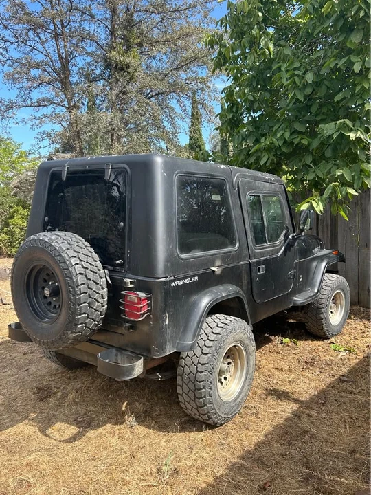 1994 Jeep YJ Wrangler - Image 4 of 9