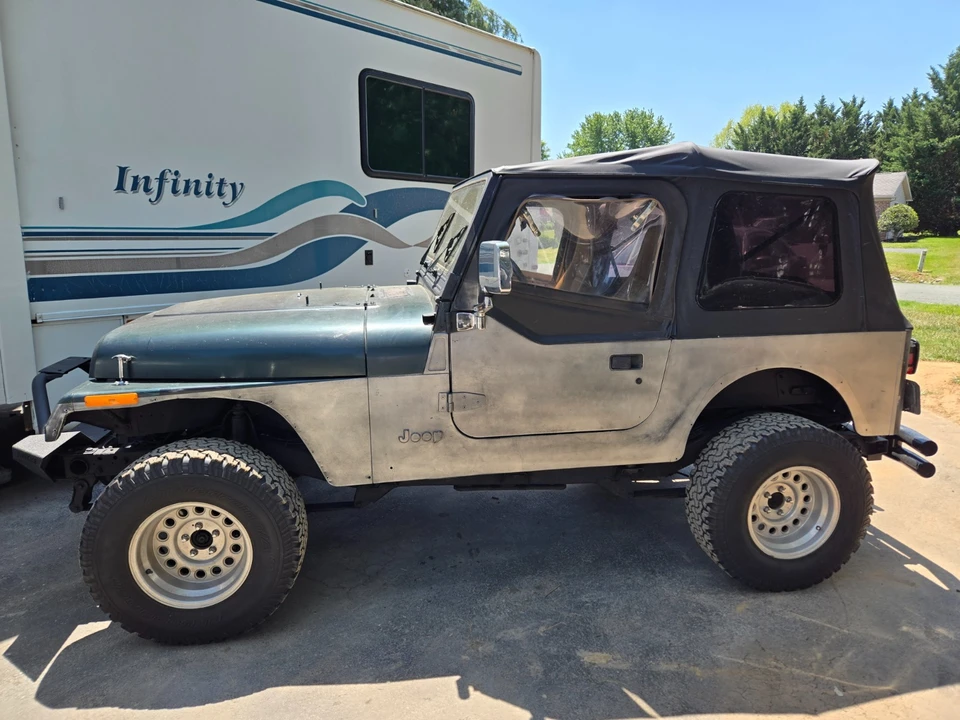 1994 Jeep YJ Wrangler - Image 4 of 5