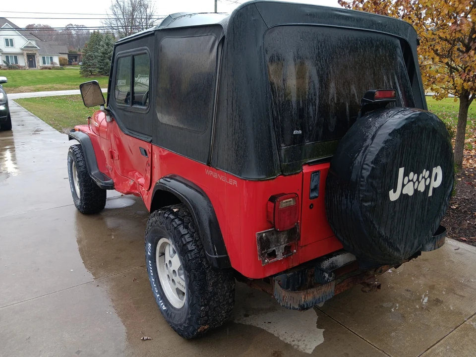 1994 Jeep YJ Wrangler - Image 5 of 16
