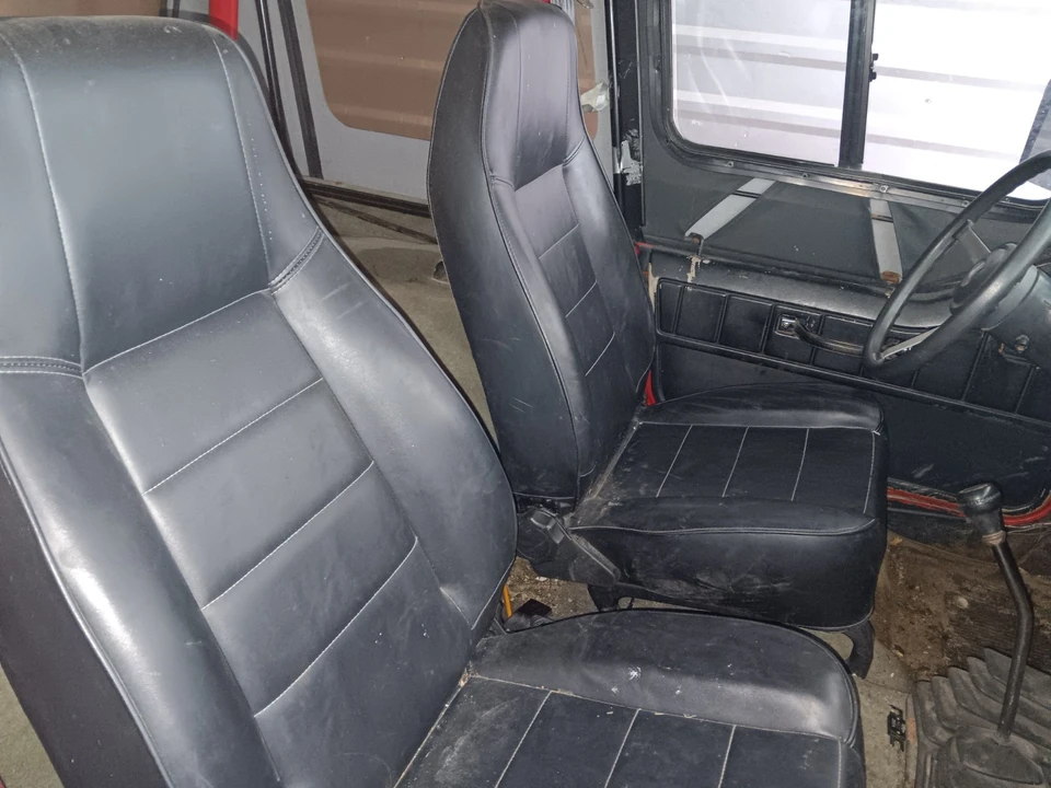 1994 Jeep YJ Wrangler - Image 12 of 16