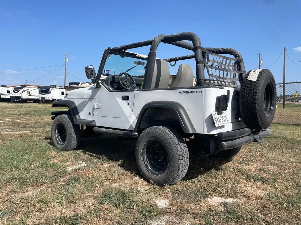 1994 Jeep YJ Wrangler - Image 18 of 18