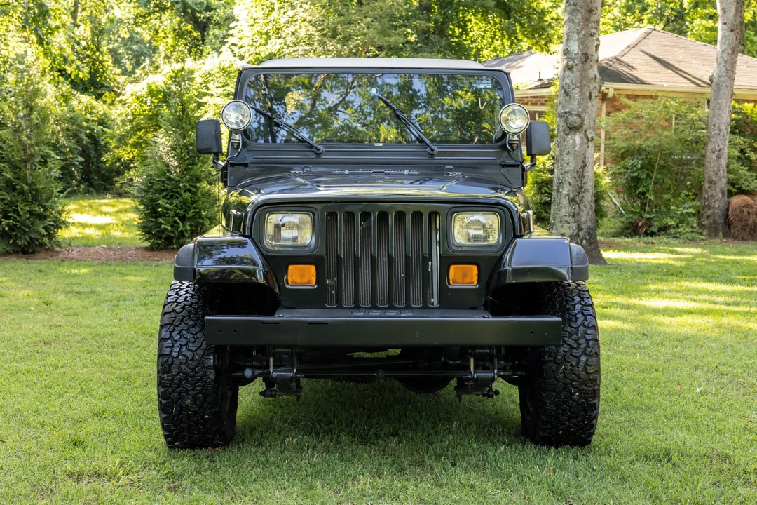 1994 Jeep YJ Wrangler - Image 20 of 31