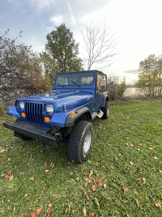 1994 Jeep YJ Wrangler - Image 22 of 31