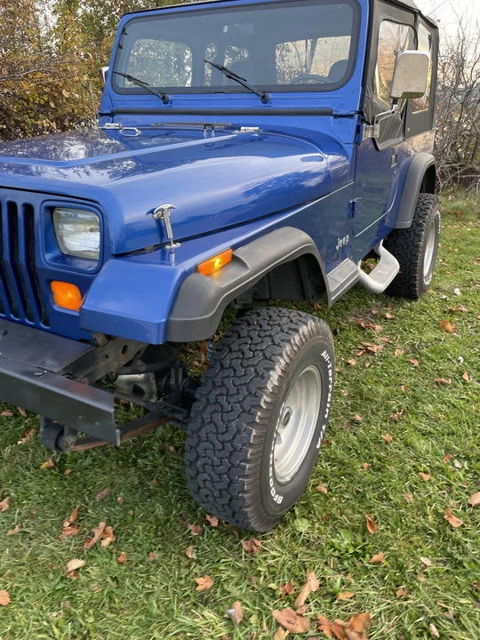 1994 Jeep YJ Wrangler - Image 26 of 31