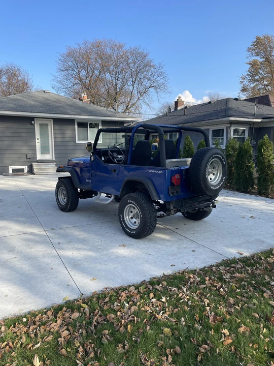 1994 Jeep YJ Wrangler - Image 18 of 31