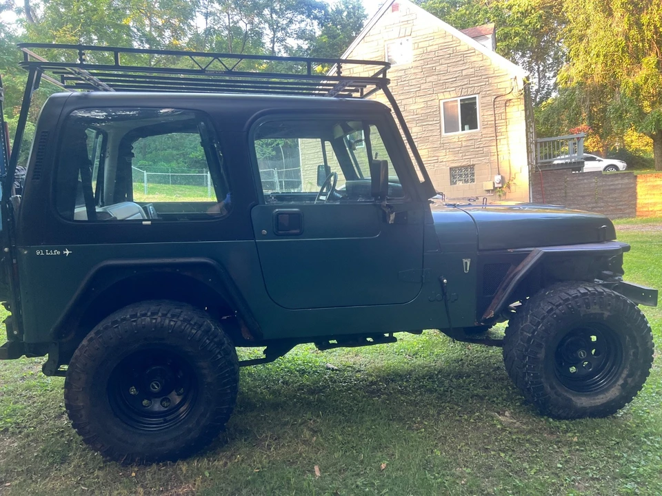 1994 Jeep YJ Wrangler - Image 6 of 21