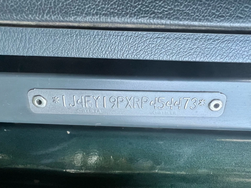 1994 Jeep YJ Wrangler - Image 15 of 21