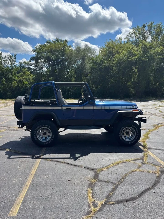 1994 Jeep YJ Wrangler - Image 3 of 7