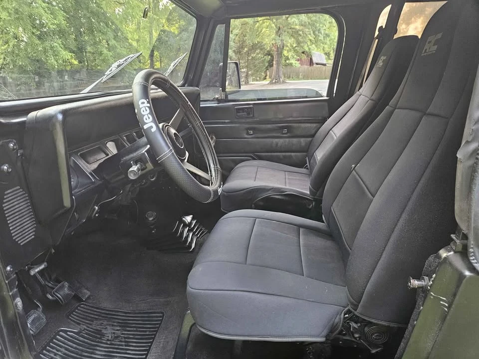 1994 Jeep YJ Wrangler - Image 6 of 20