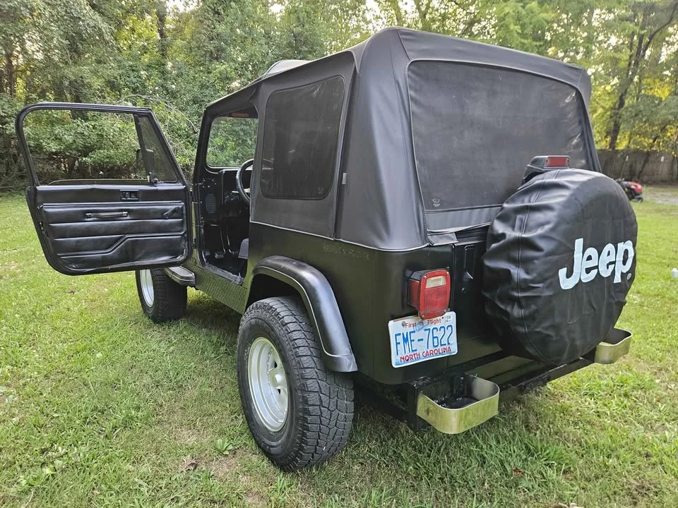1994 Jeep YJ Wrangler - Image 19 of 20