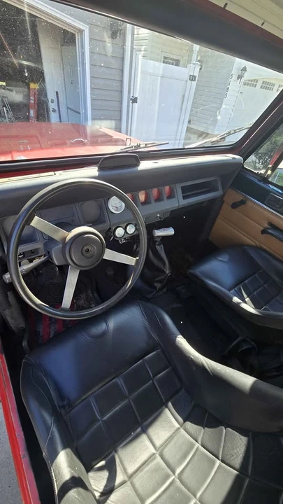 1994 Jeep YJ Wrangler - Image 6 of 17