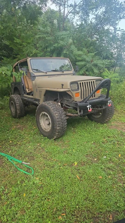 1994 Jeep YJ Wrangler - Image 2 of 11