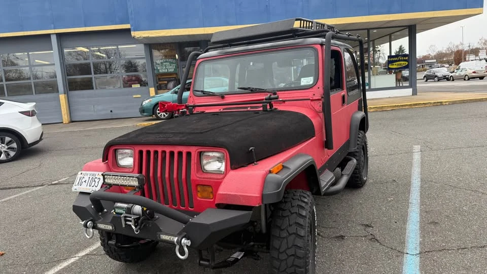 1994 Jeep YJ Wrangler - Image 10 of 13