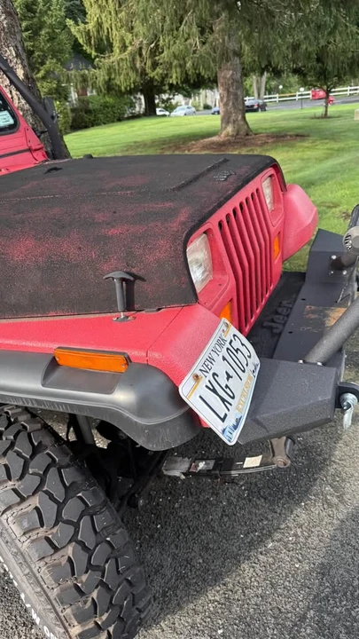 1994 Jeep YJ Wrangler - Image 5 of 13