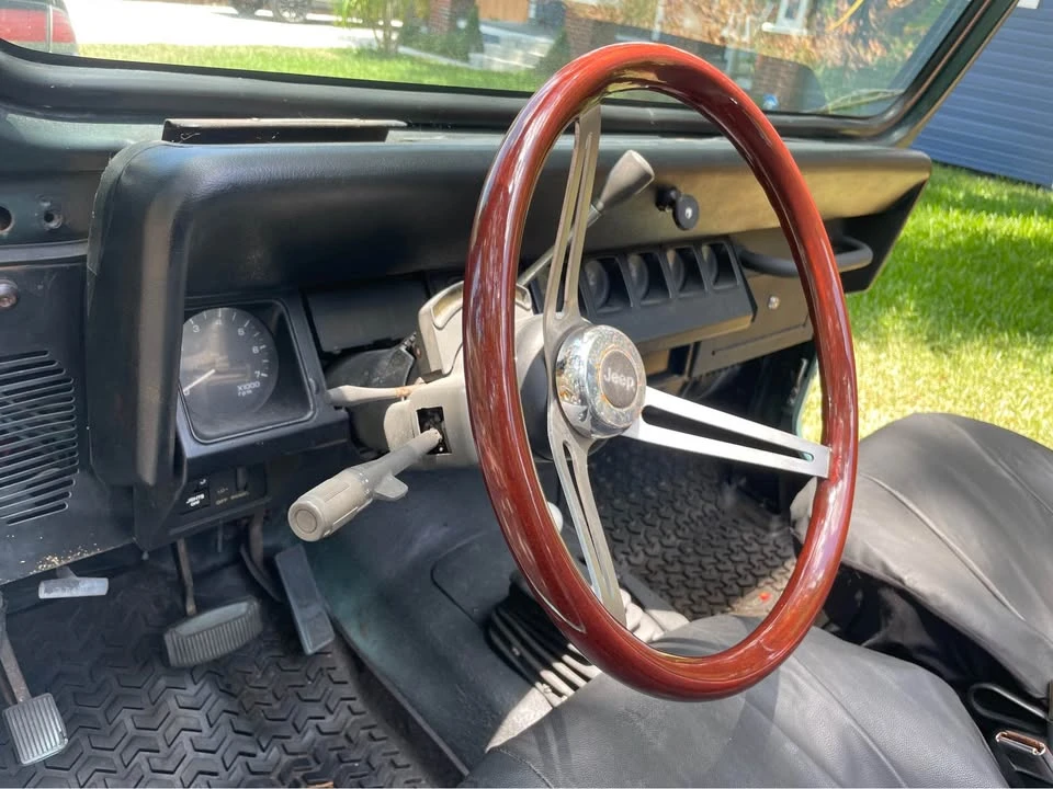 1994 Jeep YJ Wrangler - Image 10 of 12