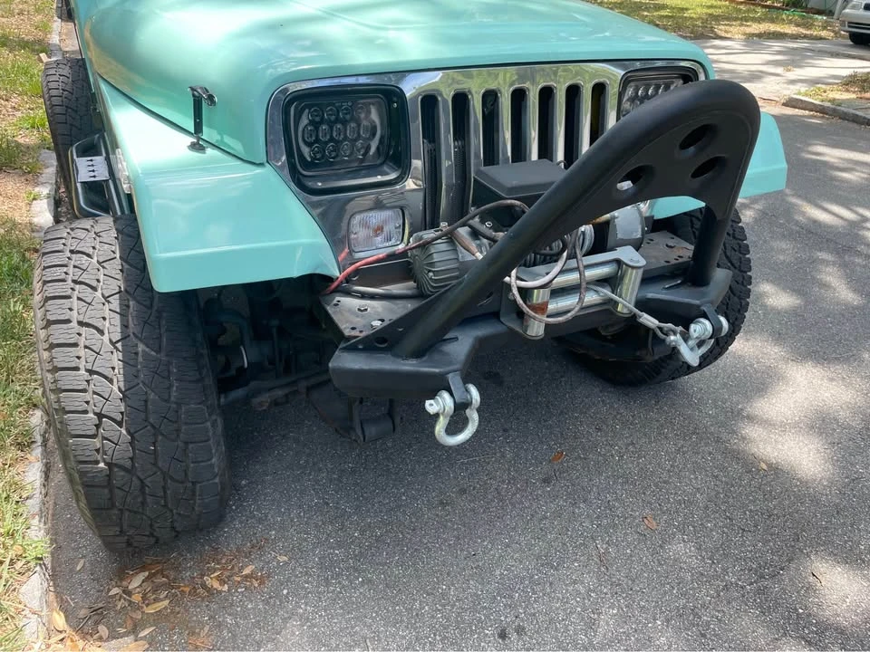 1994 Jeep YJ Wrangler - Image 6 of 12