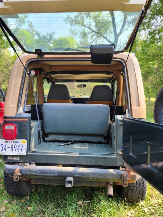 1994 Jeep YJ Wrangler - Image 11 of 24