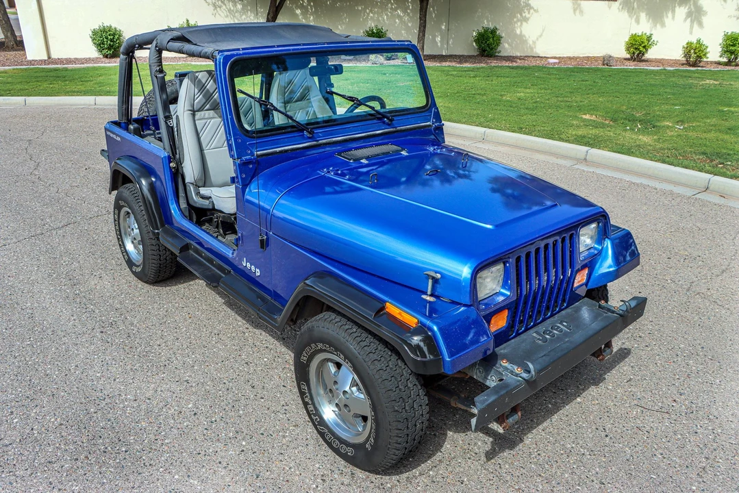 1994 Jeep YJ Wrangler - Image 10 of 31