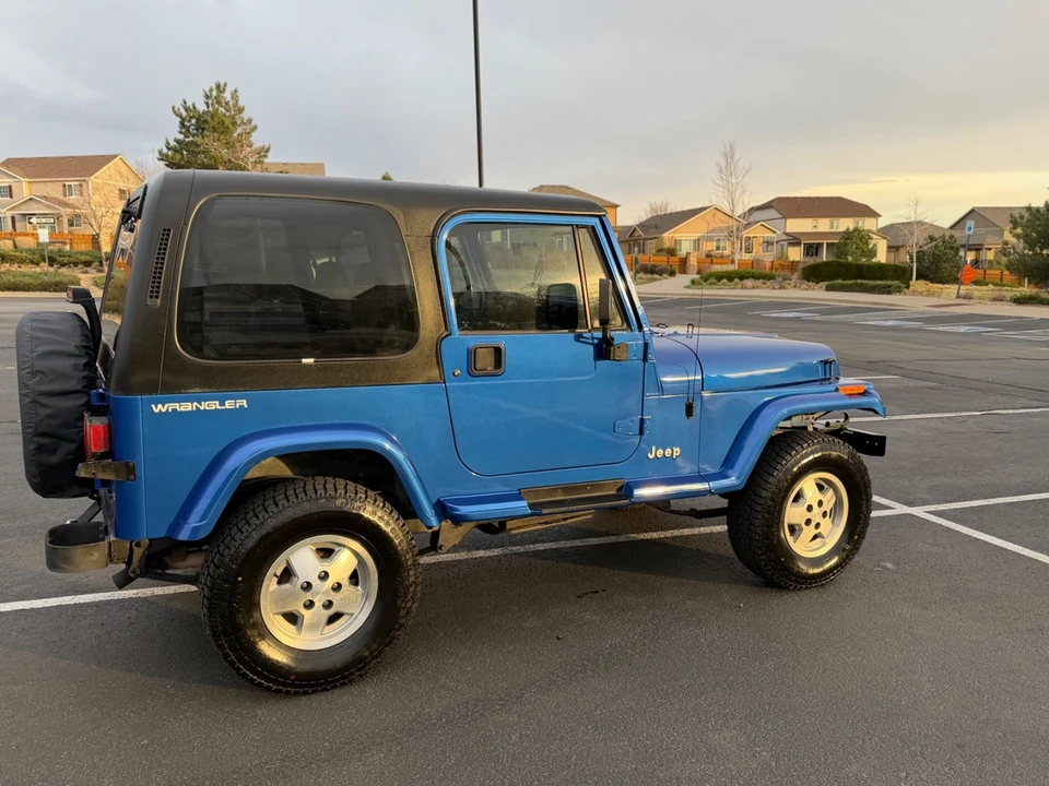 1994 Jeep YJ Wrangler - Image 7 of 21