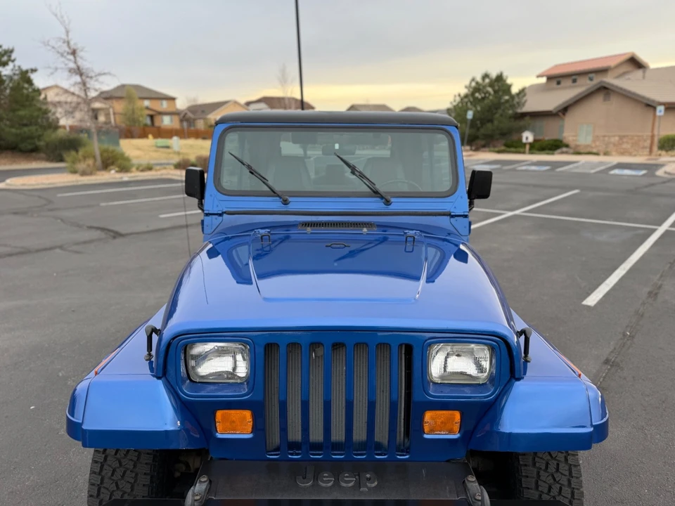 1994 Jeep YJ Wrangler - Image 13 of 21
