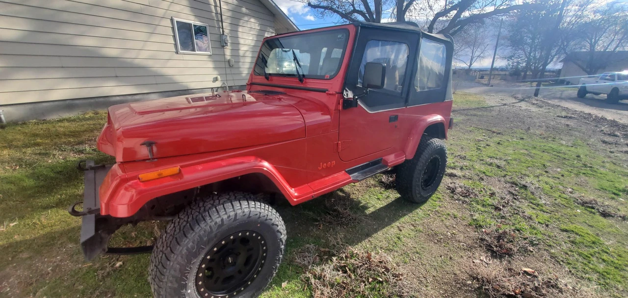 1994 Jeep YJ Wrangler - Image 14 of 31