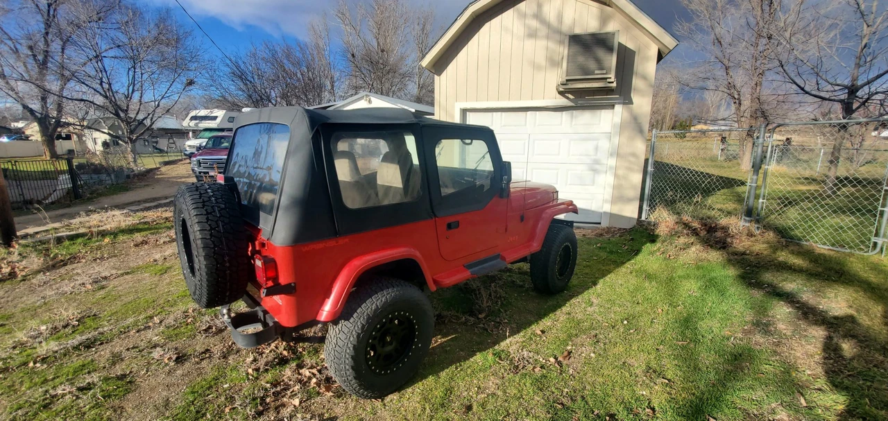 1994 Jeep YJ Wrangler - Image 18 of 31