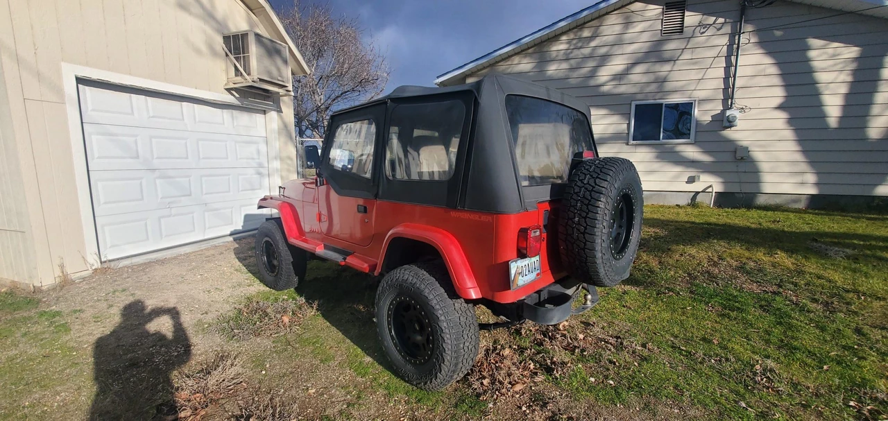 1994 Jeep YJ Wrangler - Image 16 of 31