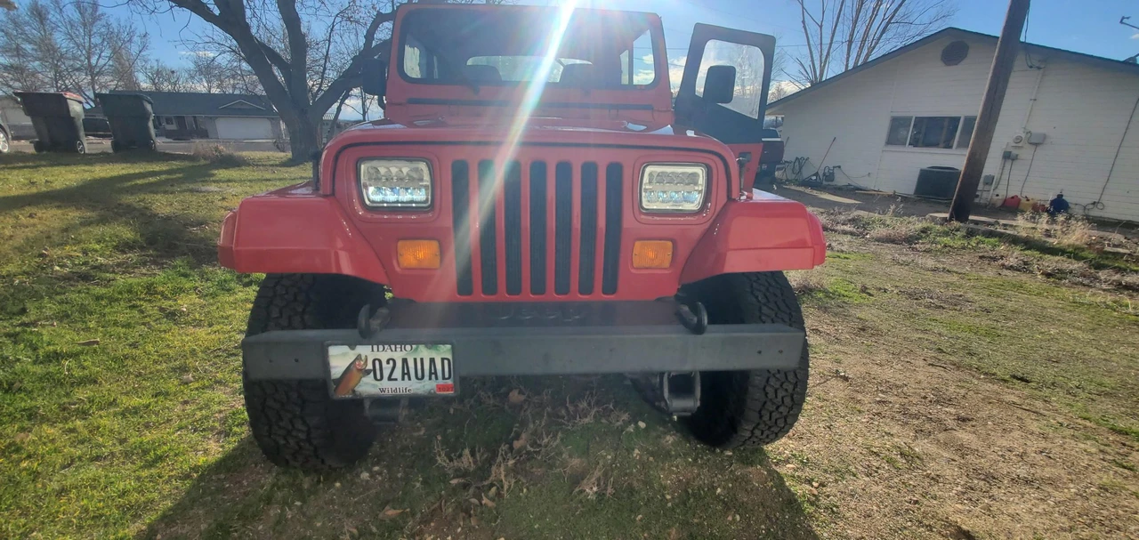 1994 Jeep YJ Wrangler - Image 22 of 31