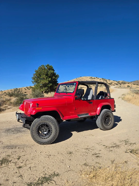 1994 Jeep YJ Wrangler - Image 2 of 31