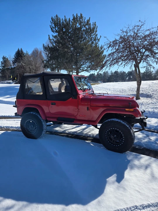 1994 Jeep YJ Wrangler - Image 9 of 31