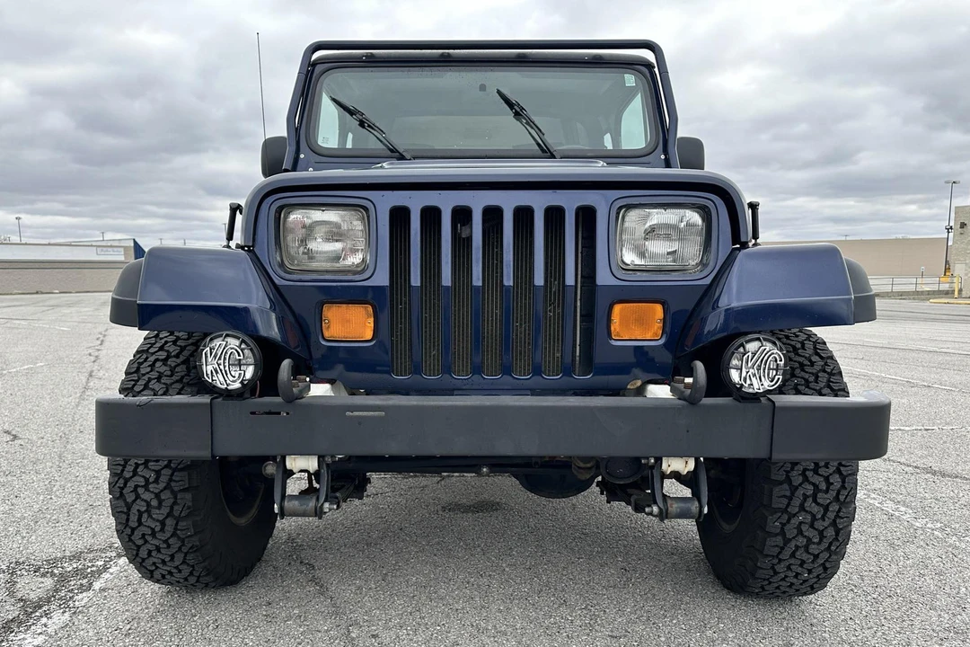 1994 Jeep YJ Wrangler - Image 2 of 31