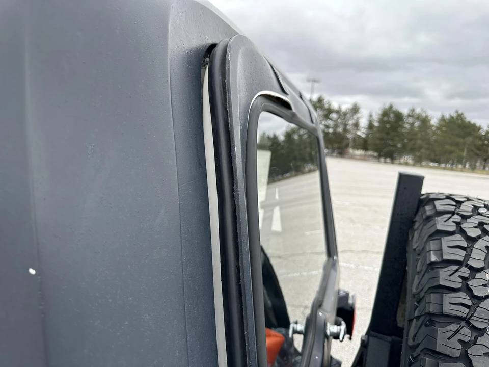 1994 Jeep YJ Wrangler - Image 29 of 31