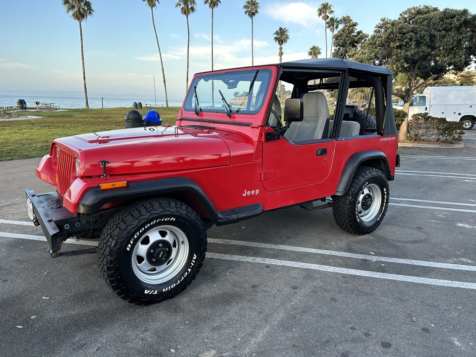 1994 Jeep YJ Wrangler - Image 5 of 31