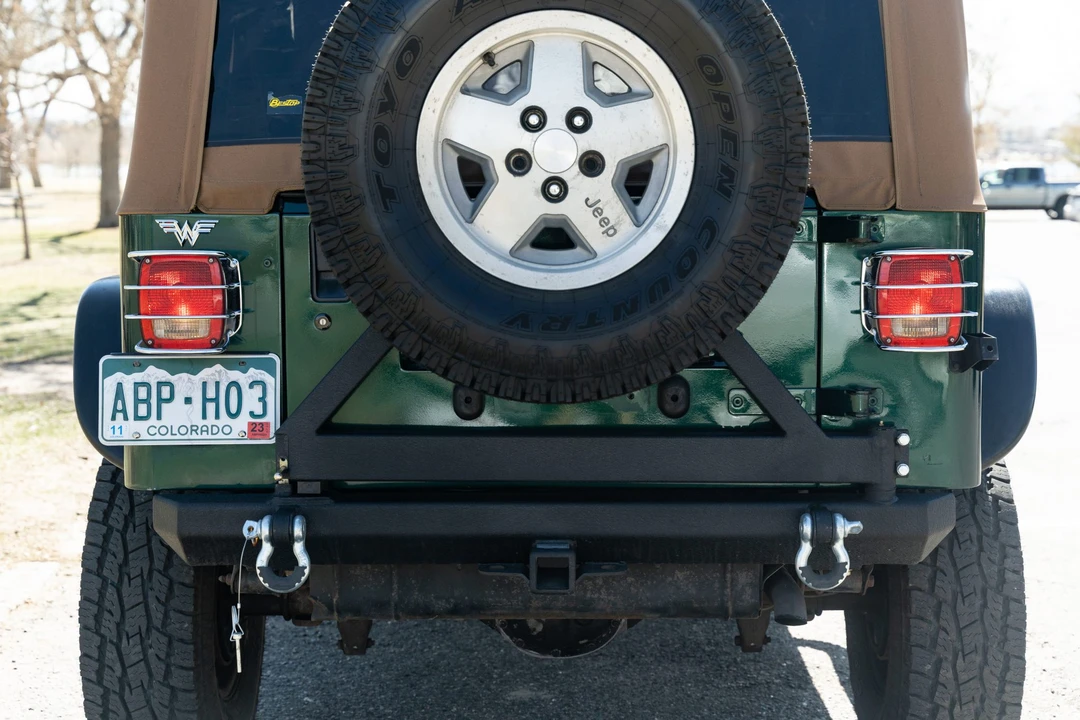 1994 Jeep YJ Wrangler - Image 14 of 31
