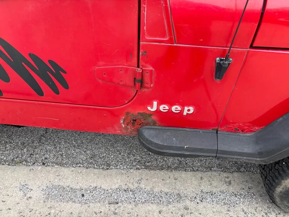 1994 Jeep YJ Wrangler - Image 8 of 15
