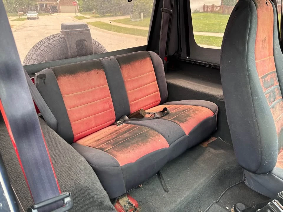 1994 Jeep YJ Wrangler - Image 12 of 15