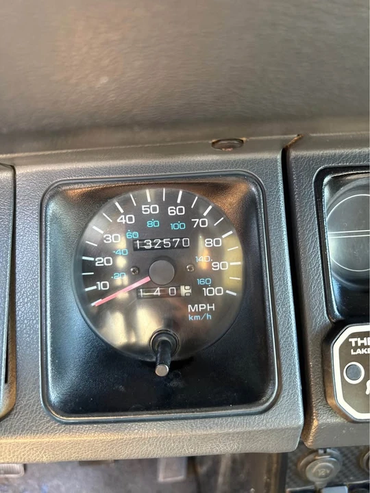 1994 Jeep YJ Wrangler - Image 8 of 10