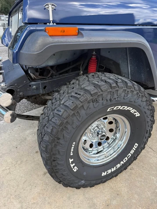 1994 Jeep YJ Wrangler - Image 5 of 14