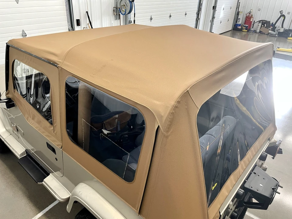 1994 Jeep YJ Wrangler - Image 20 of 31