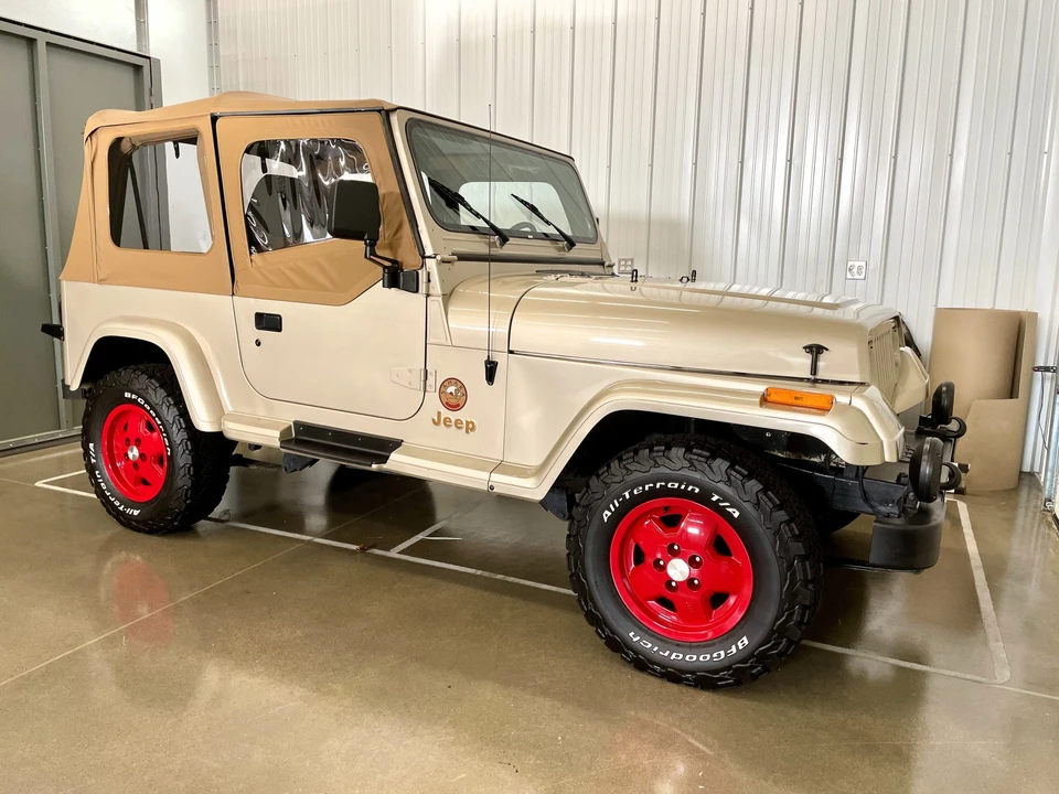 1994 Jeep YJ Wrangler - Image 6 of 31