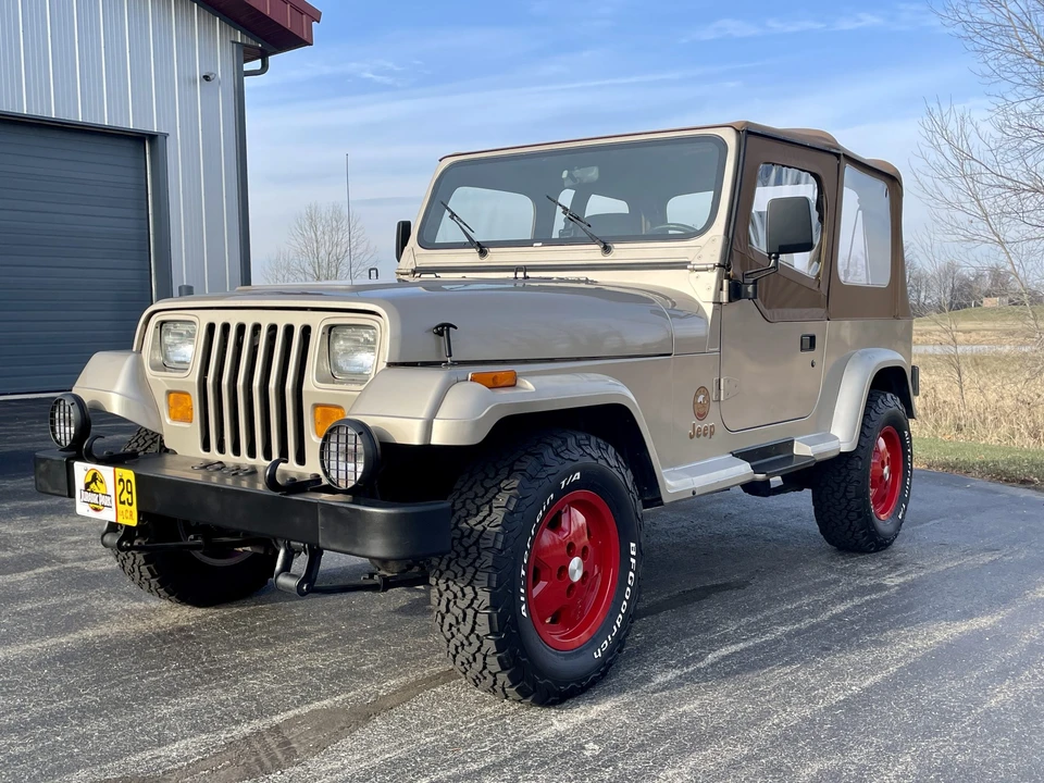 1994 Jeep YJ Wrangler - Image 4 of 31