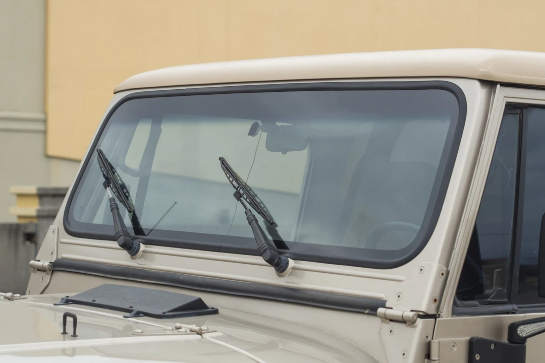 1994 Jeep YJ Wrangler - Image 19 of 31