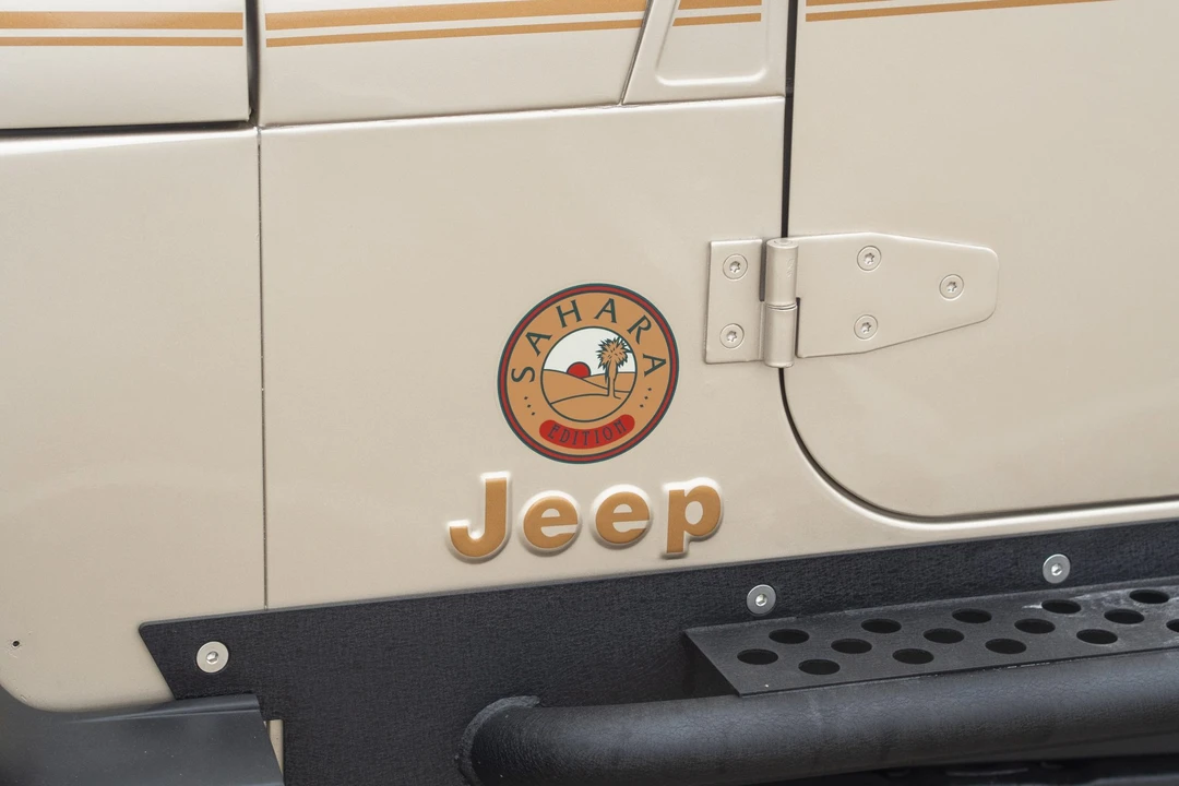 1994 Jeep YJ Wrangler - Image 18 of 31