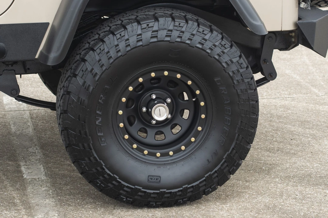 1994 Jeep YJ Wrangler - Image 30 of 31