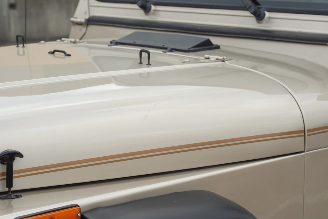 1994 Jeep YJ Wrangler - Image 10 of 31