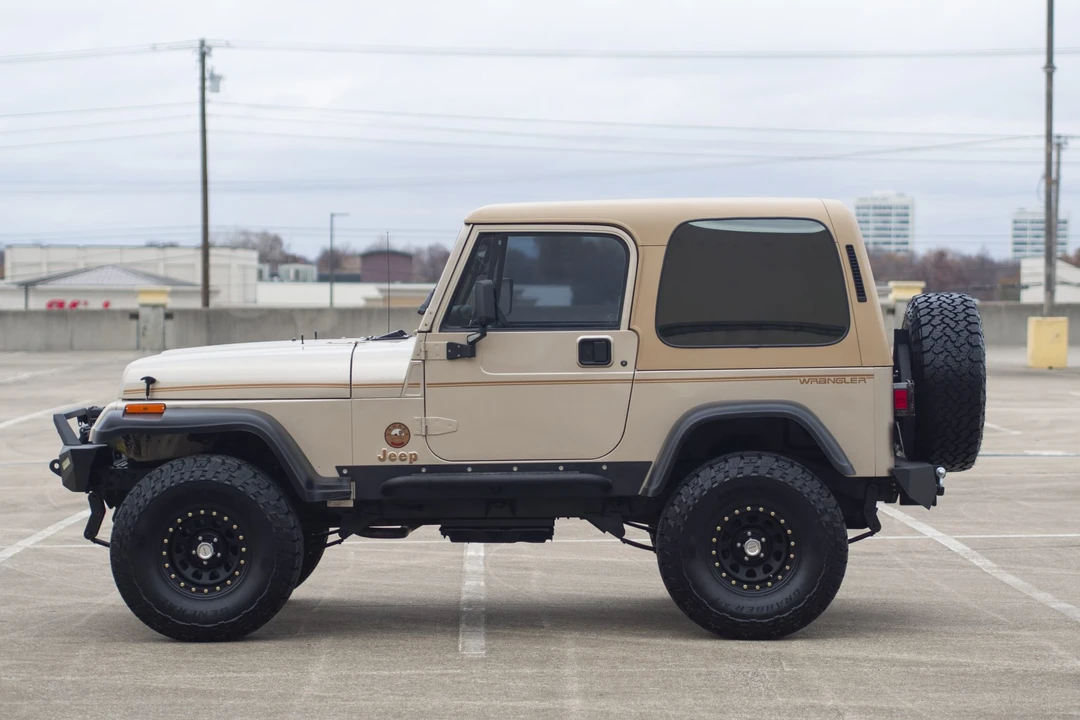 1994 Jeep YJ Wrangler - Image 3 of 31