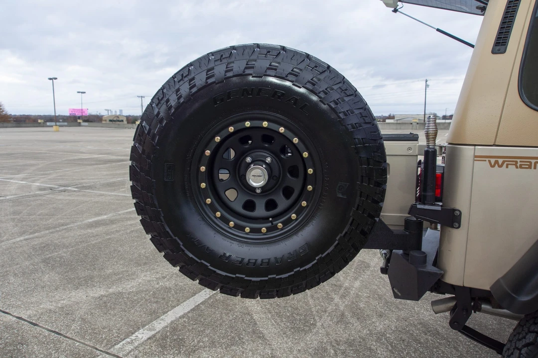 1994 Jeep YJ Wrangler - Image 31 of 31