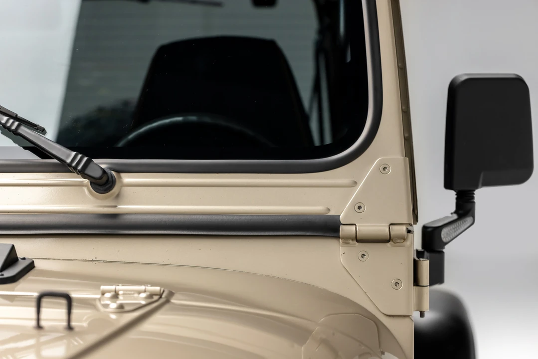 1994 Jeep YJ Wrangler - Image 28 of 31