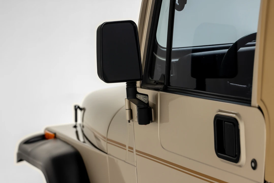 1994 Jeep YJ Wrangler - Image 29 of 31