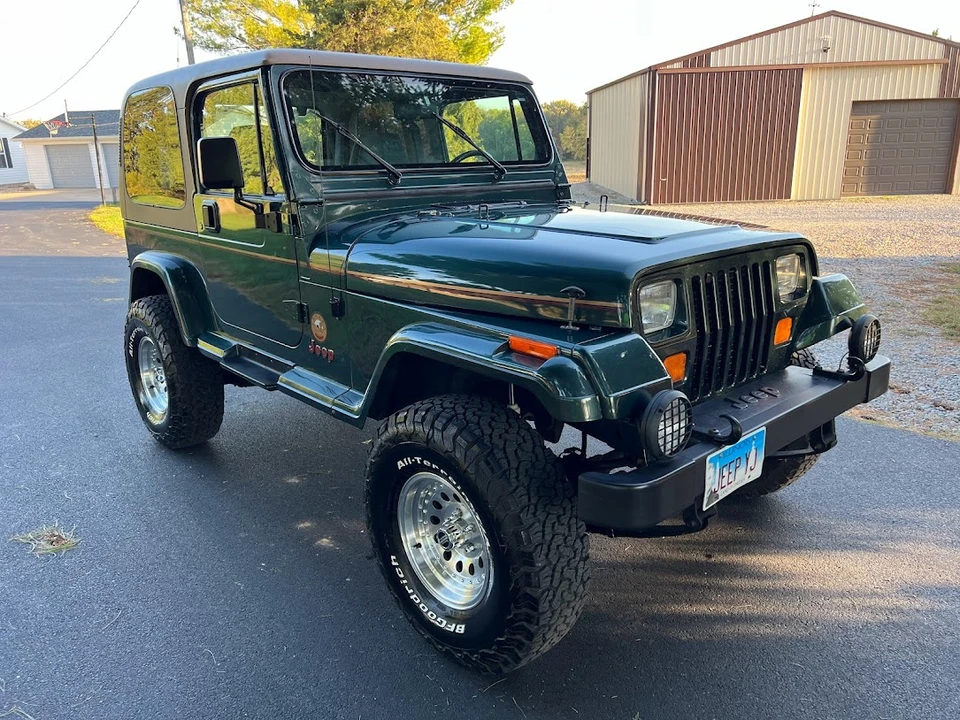 1994 Jeep YJ Wrangler - Image 7 of 31